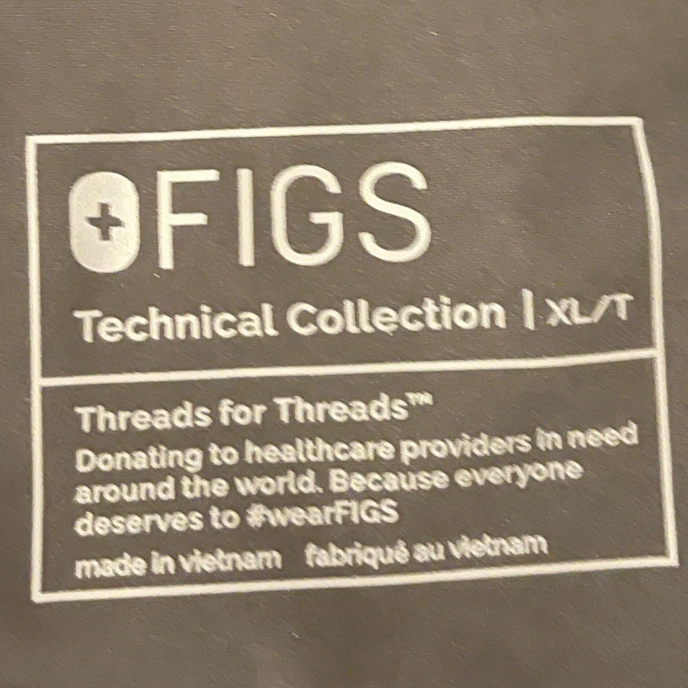 FIGS Technical Collection Scrub pants XL New-never worn